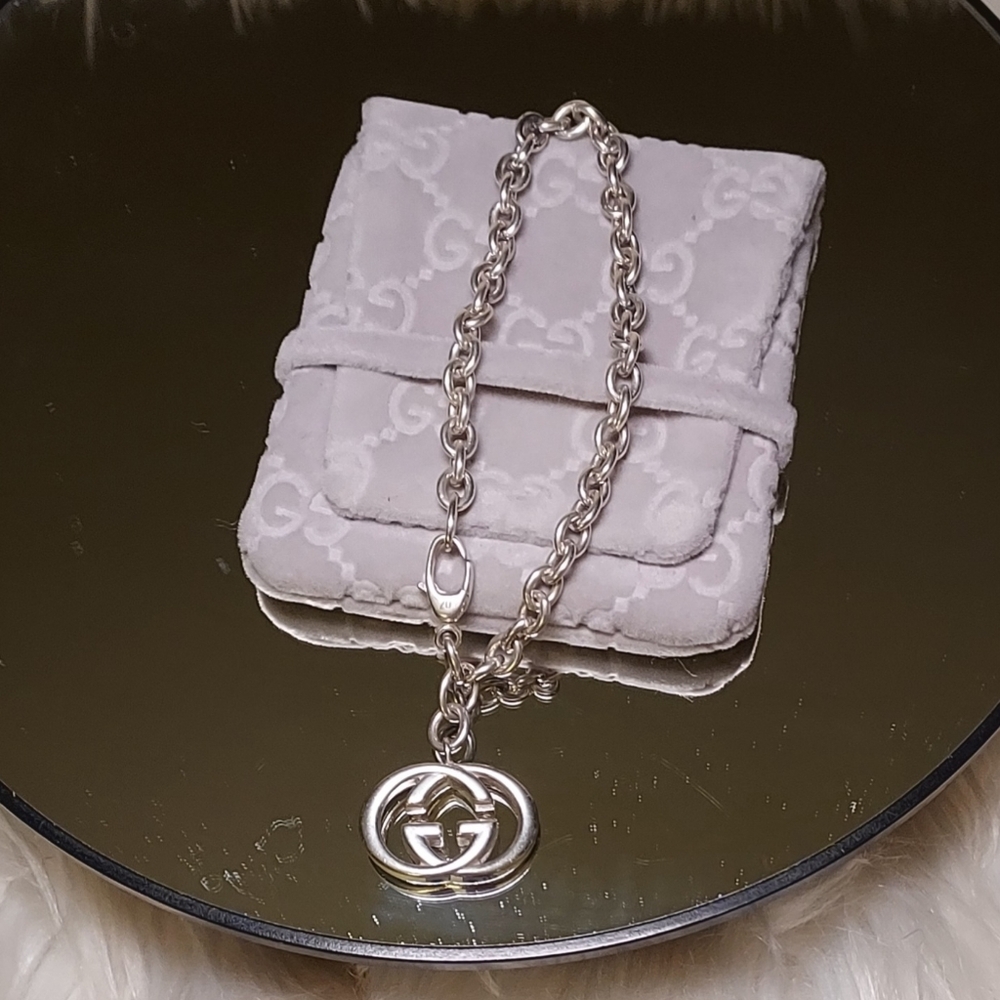 Gucci "EUC" Sterling Silver GG Bracelet with Velvet Dust Bag